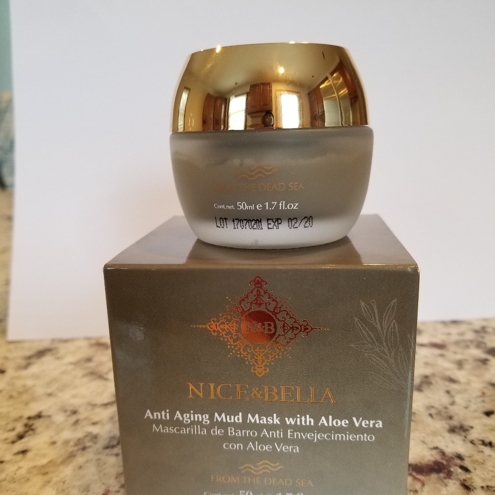 Anti aging mud mask